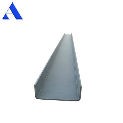 Peças sobressalentes de contêineres de navegação Feixe de suporte inferior aço corten 4,0 mm 4,5 mm Container Cross Member para peças de contêineres