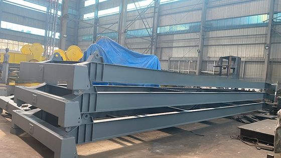 Condição 42 toneladas de carga útil 40 pés de contêiner de navegação espalhador vigas de elevação semi-automáticas com dimensão de espiga 12118 x 2438 mm