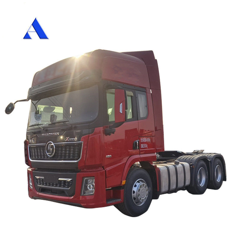 4x2 Tractor Head Truck Engine Emission Standard Diesel Fuel Tipo 6x4 Tractor Trailer para 10 Pneus Venda